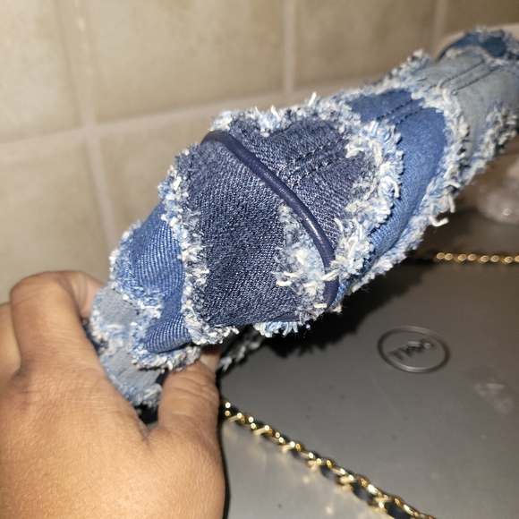 Michael Kors Blue and Gold Crossbody Bag with Chain Strap - Picture 6 of 9